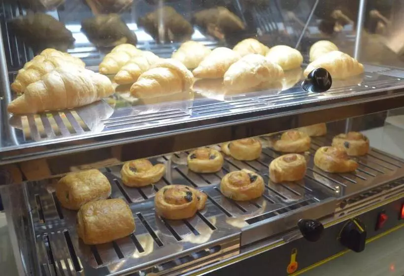 The Premiere Hotel Pekanbaru