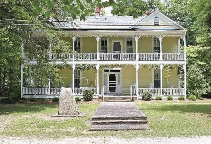 호텔 The Smoke House Lodge