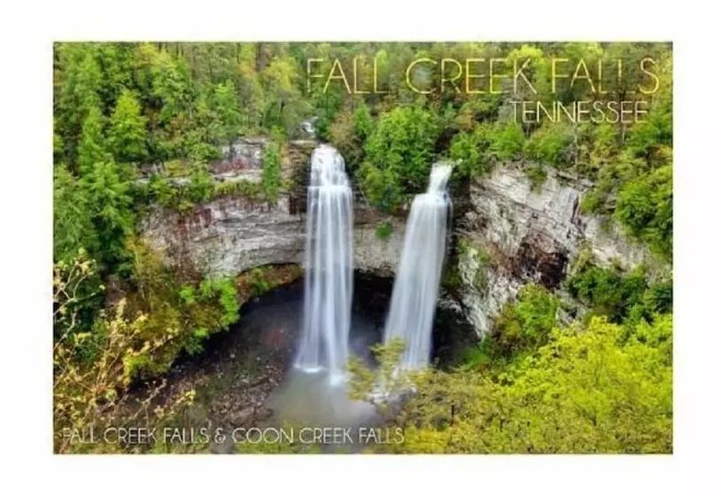 호텔 The Smoke House Lodge