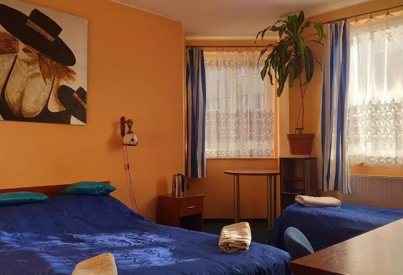 هتل Willa Zbyszko