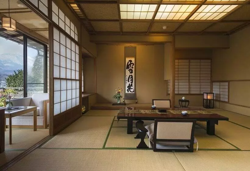 かっぱの宿旅館三治郎