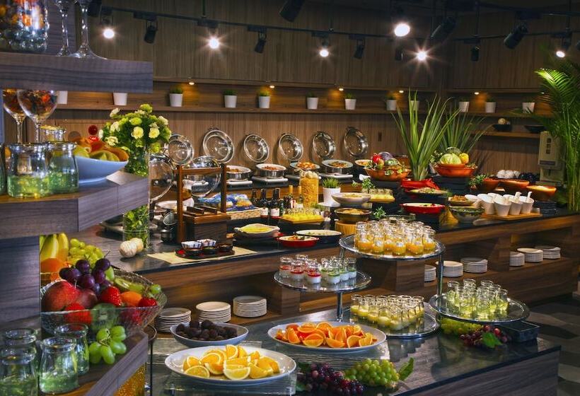 The Hedistar Hotel Narita