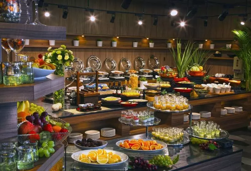 The Hedistar Hotel Narita