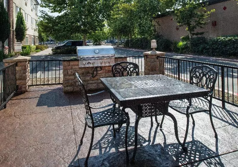 Candlewood Suites Turlock, An Ihg