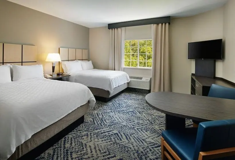 ホテル Candlewood Suites Charleston Northwoods, An Ihg
