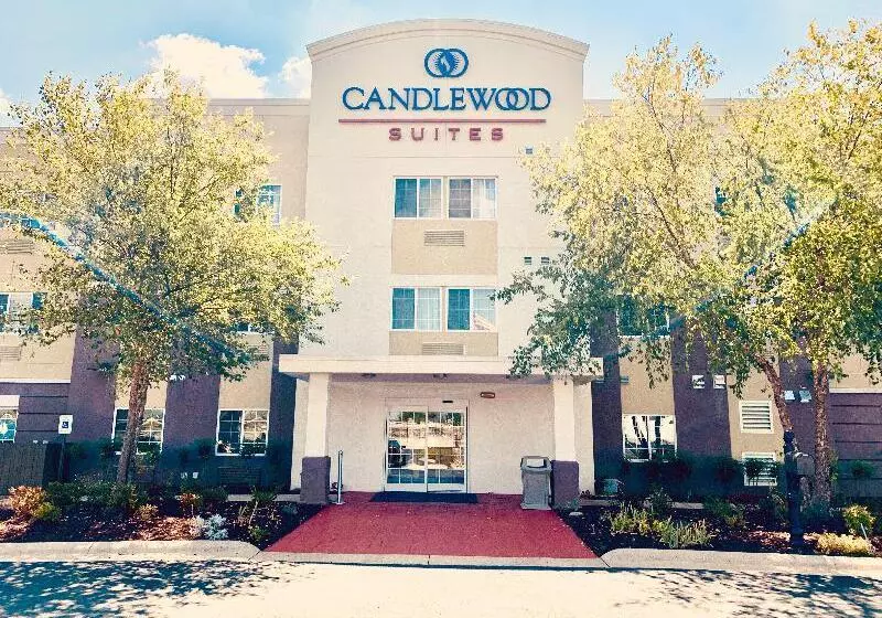 Отель Candlewood Suites Hot Springs, An Ihg