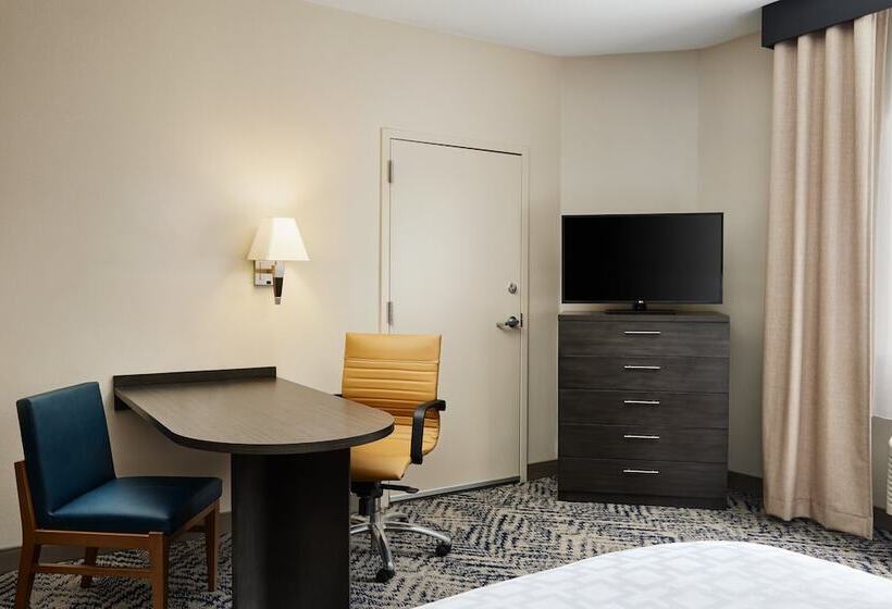 호텔 Candlewood Suites Charleston Northwoods, An Ihg