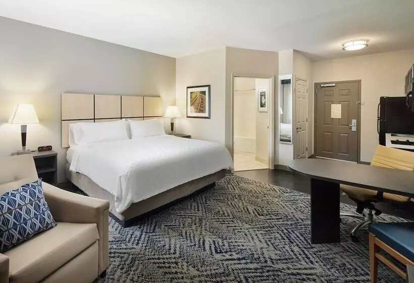 호텔 Candlewood Suites Charleston Northwoods, An Ihg