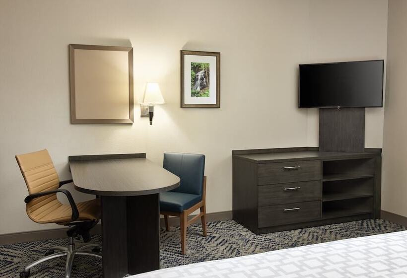 호텔 Candlewood Suites Charleston Northwoods, An Ihg