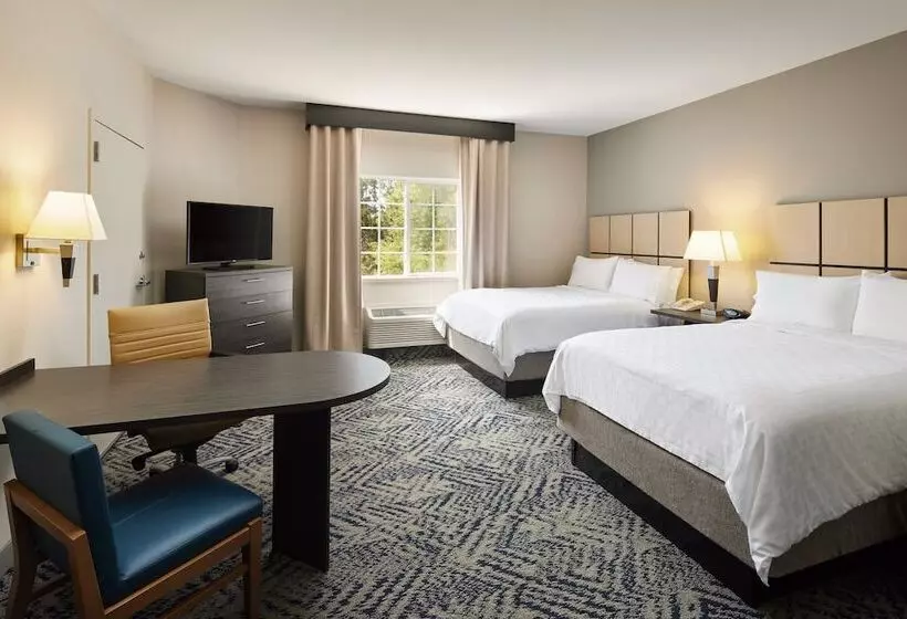 호텔 Candlewood Suites Charleston Northwoods, An Ihg