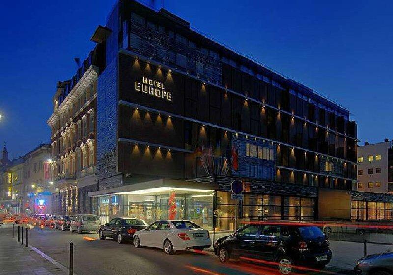 هتل Europe