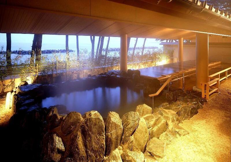 בית מלון כפרי Kasuitei