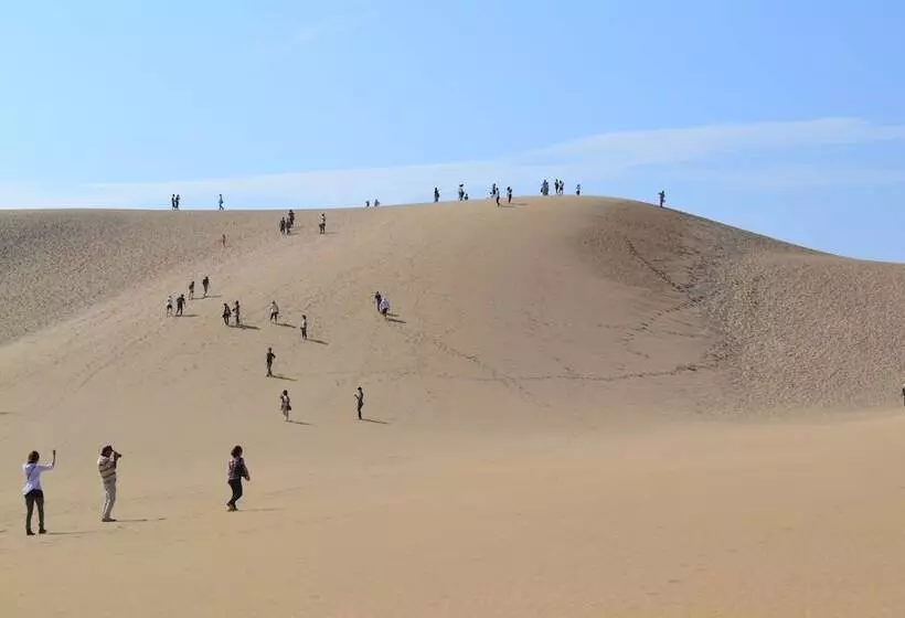 Отель Misasaonsen Kouraku