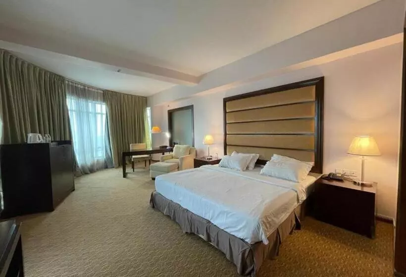 Hotel Oriental Crystal