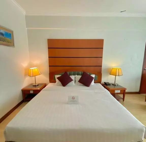 Hotel Oriental Crystal