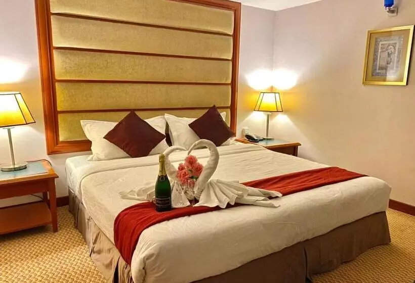 Hotel Oriental Crystal