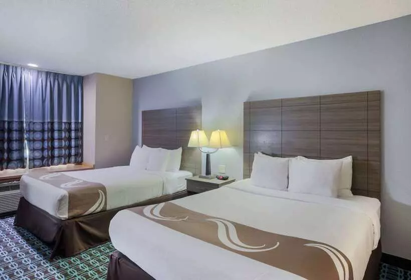 Sonesta Essential Hotels Blue Springs