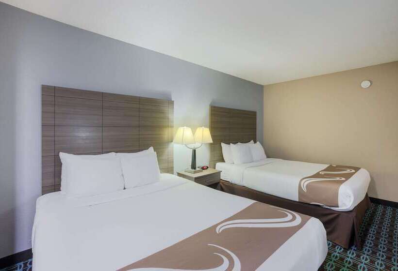 Sonesta Essential Hotels Blue Springs