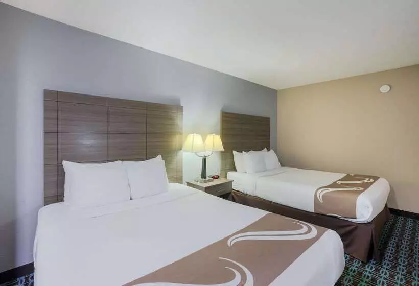 Sonesta Essential Hotels Blue Springs