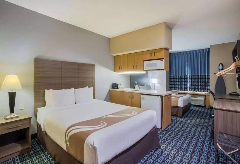 Sonesta Essential Hotels Blue Springs