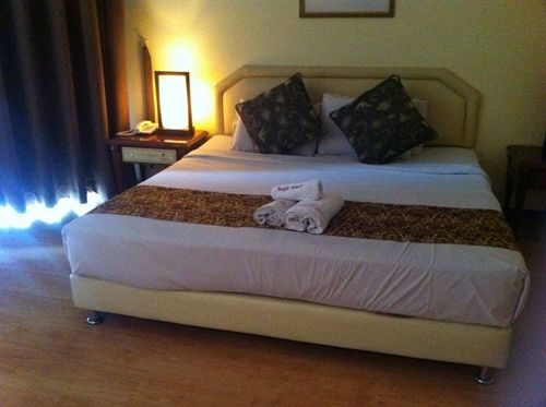 فندق Regal Court Kuching