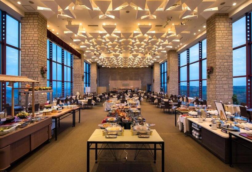 فندق Sapporo Kitahiroshima Classe