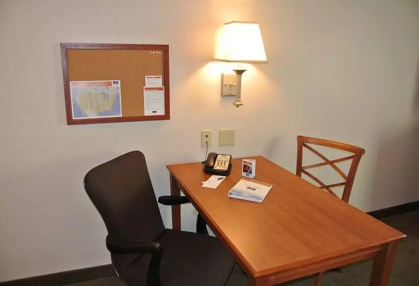 هتل Towneplace Suites By Marriott Birmingham South