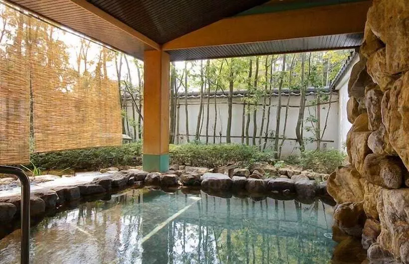 Dogo Onsen Hotel Tsubakikan