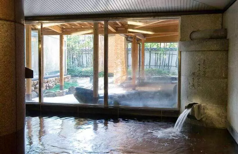 Dogo Onsen Hotel Tsubakikan