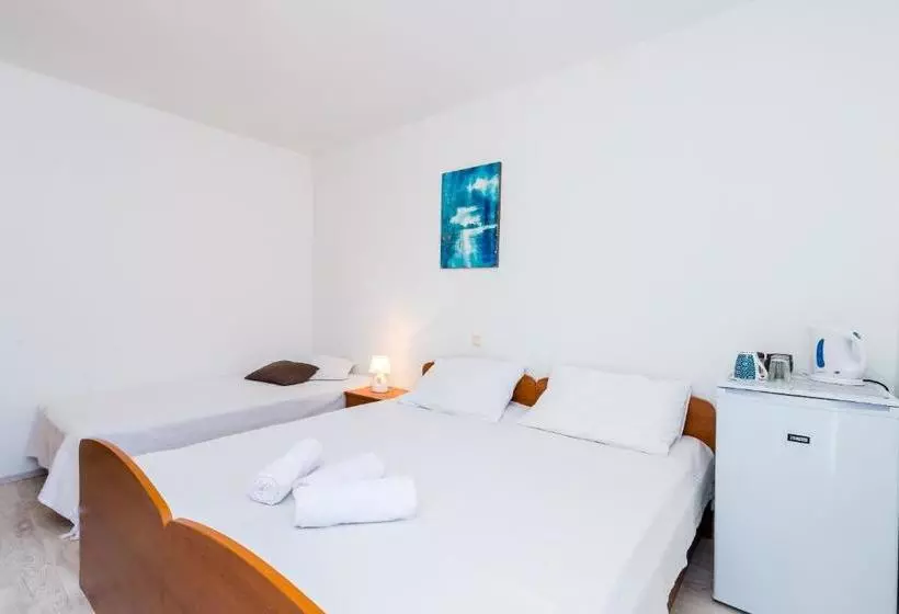 Pensão Guest House Brigita