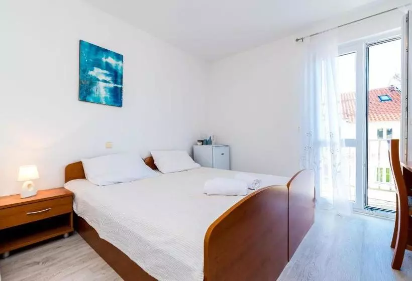 Pensão Guest House Brigita