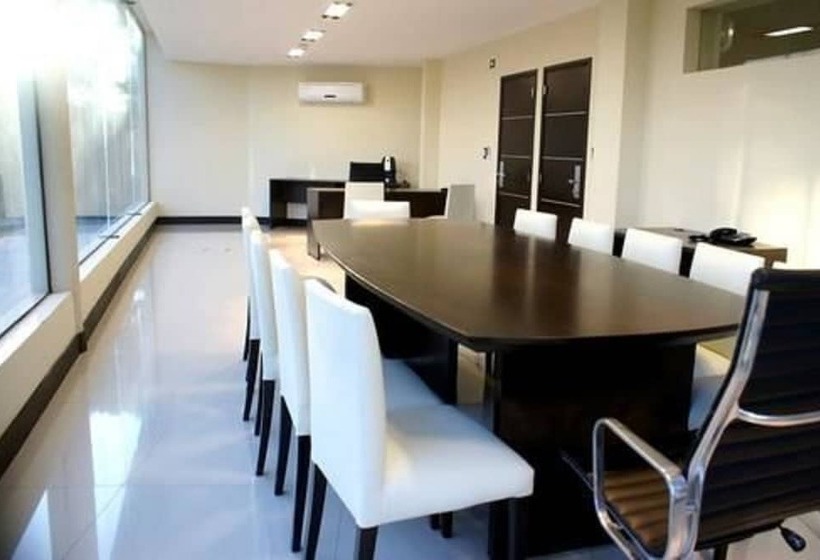 استراحتگاه De Campo Colon