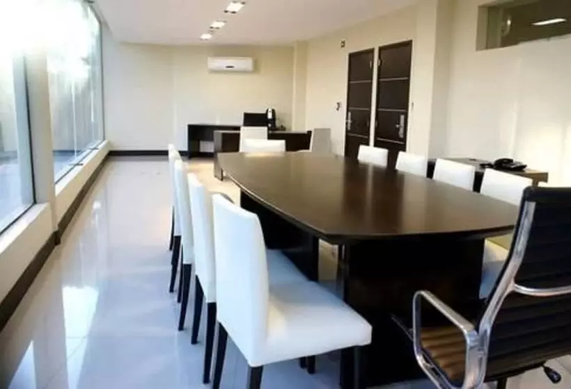 استراحتگاه De Campo Colon