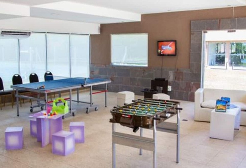 استراحتگاه De Campo Colon