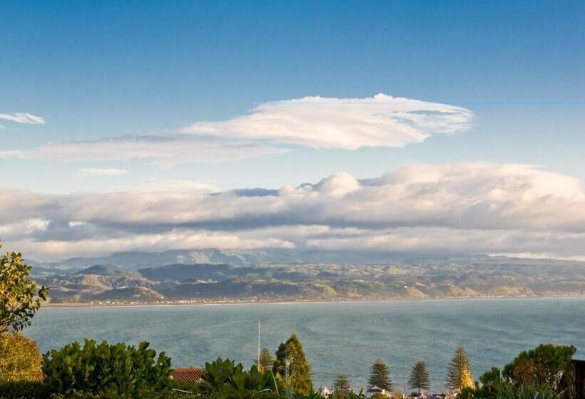 민박 Mchardy Lodge