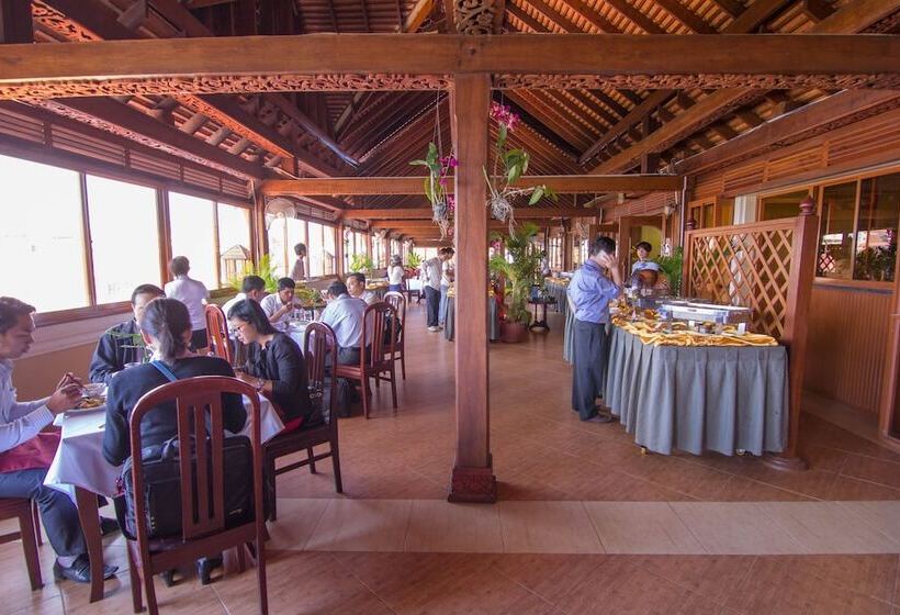 Golden Sea Hotel & Casino