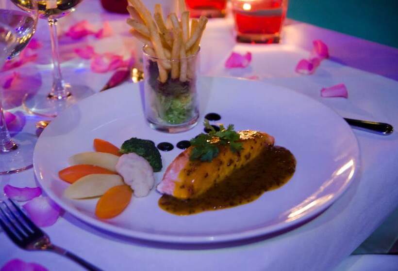 Golden Sea Hotel & Casino