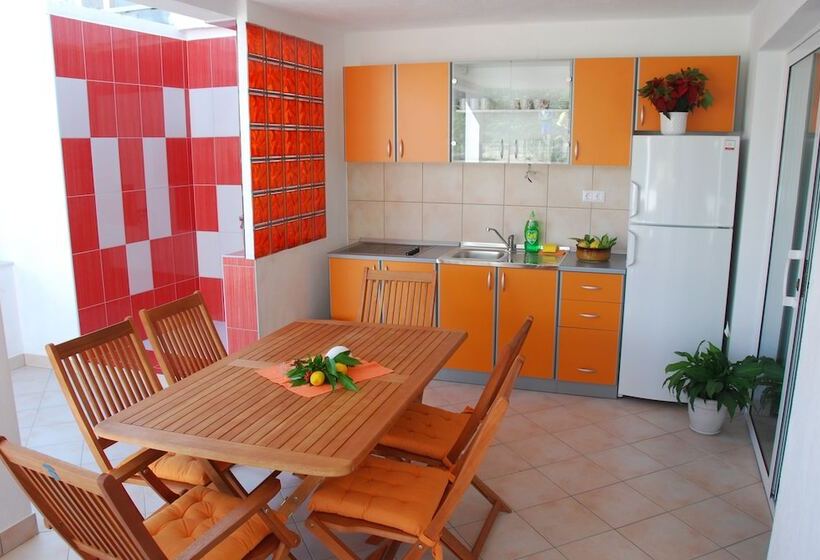 Hostel Villa Zorana