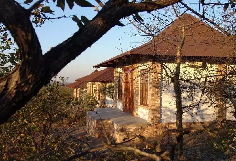 هتل Etosha Safari Campsite