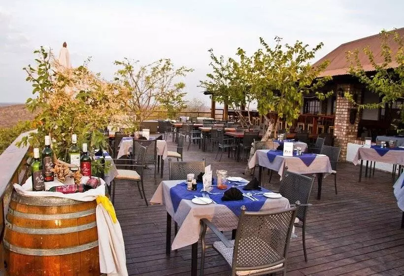هتل Etosha Safari Campsite