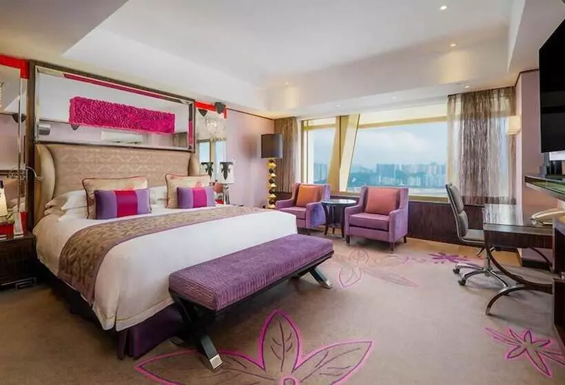 هتل Grand Lisboa Macau