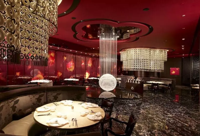 هتل Grand Lisboa Macau