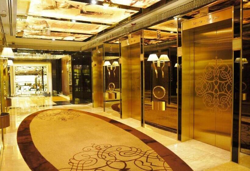 هتل Grand Lisboa Macau