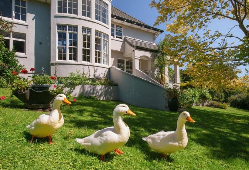 ホテル Greenmantle Estate