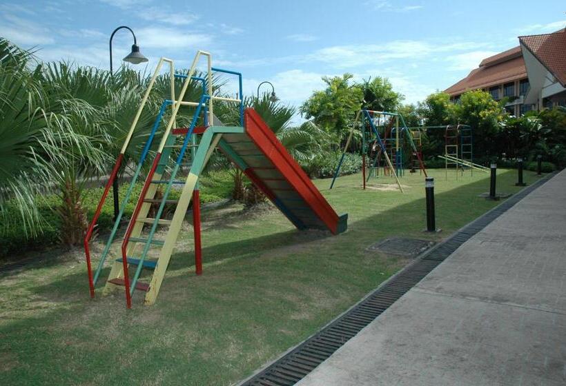 酒店 Kudat Golf & Marina Resort