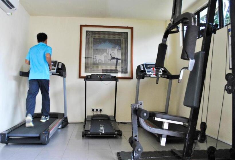 酒店 Kudat Golf & Marina Resort