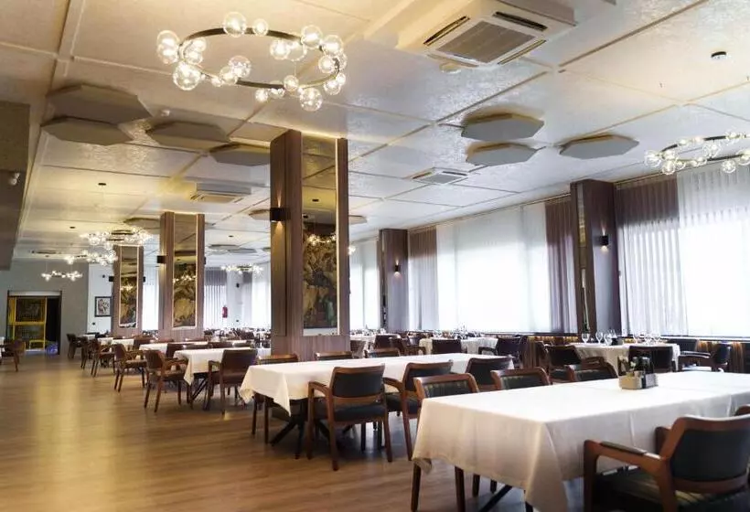 Hotel Montana Palace