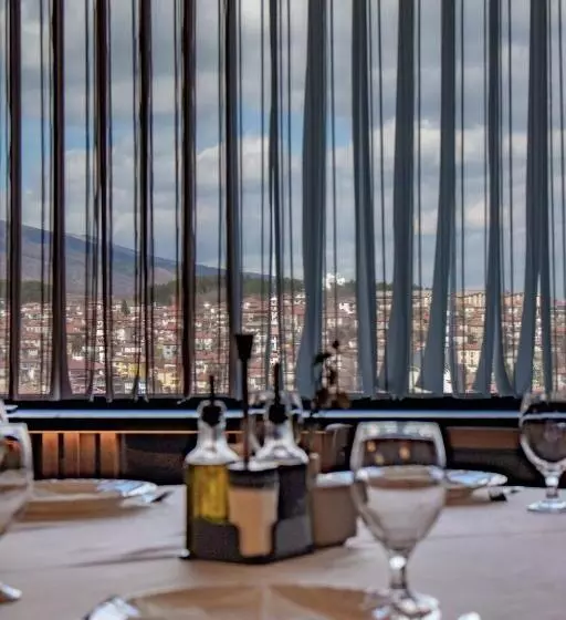 Hotel Montana Palace