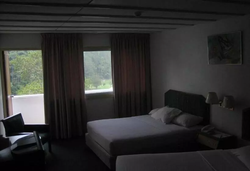 Hotel Wyndham Garden Shahzan Fraser S Hill