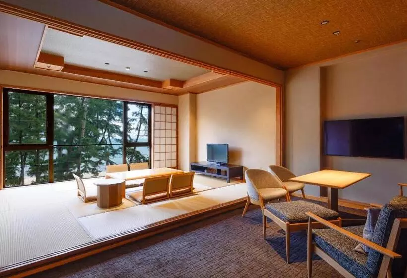 Отель Yumekaiyu Awajishima